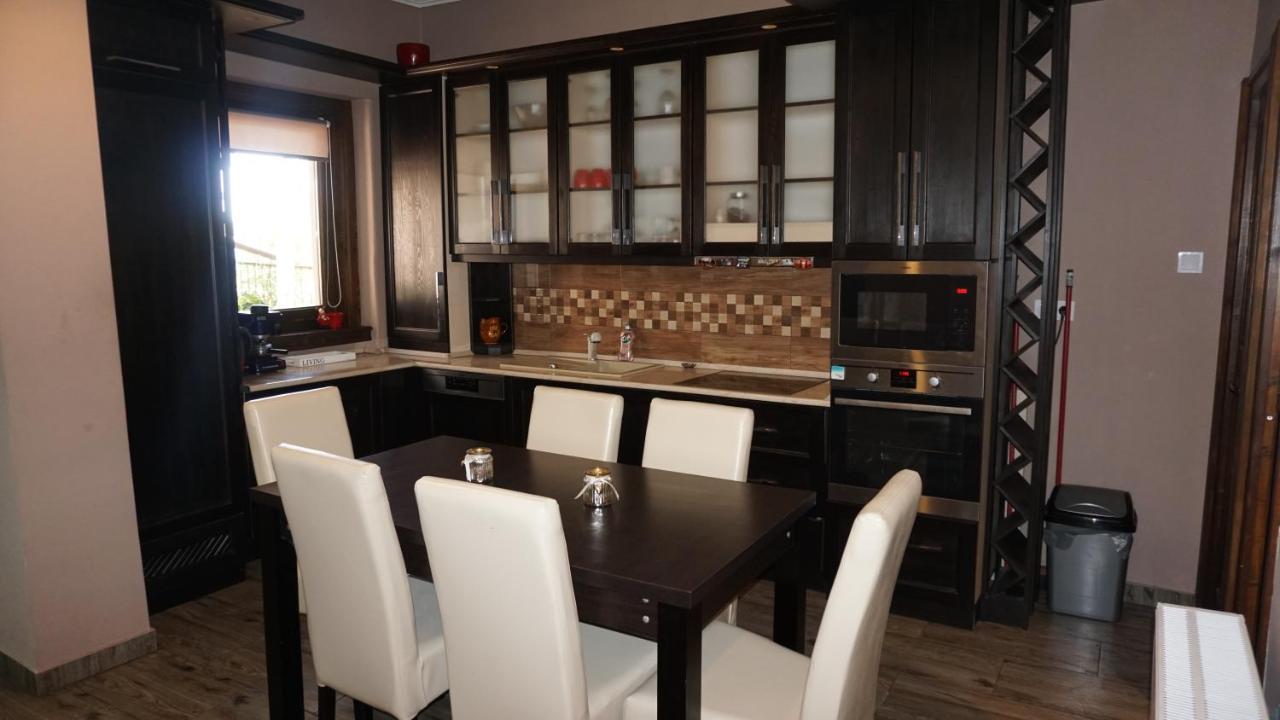 Edes Otthon Apartman ยูลา ภายนอก รูปภาพ